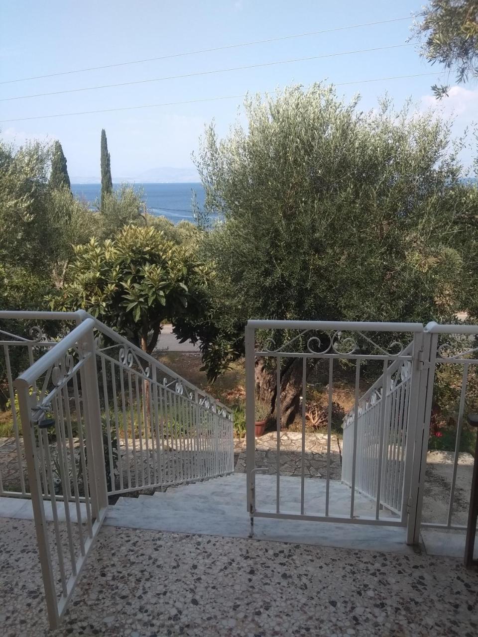 Barbara'S Sea View Home Беницес Екстериор снимка